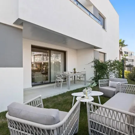Apartmán Luxury 2br In Camarate Hills - Pool And Garden Estepona